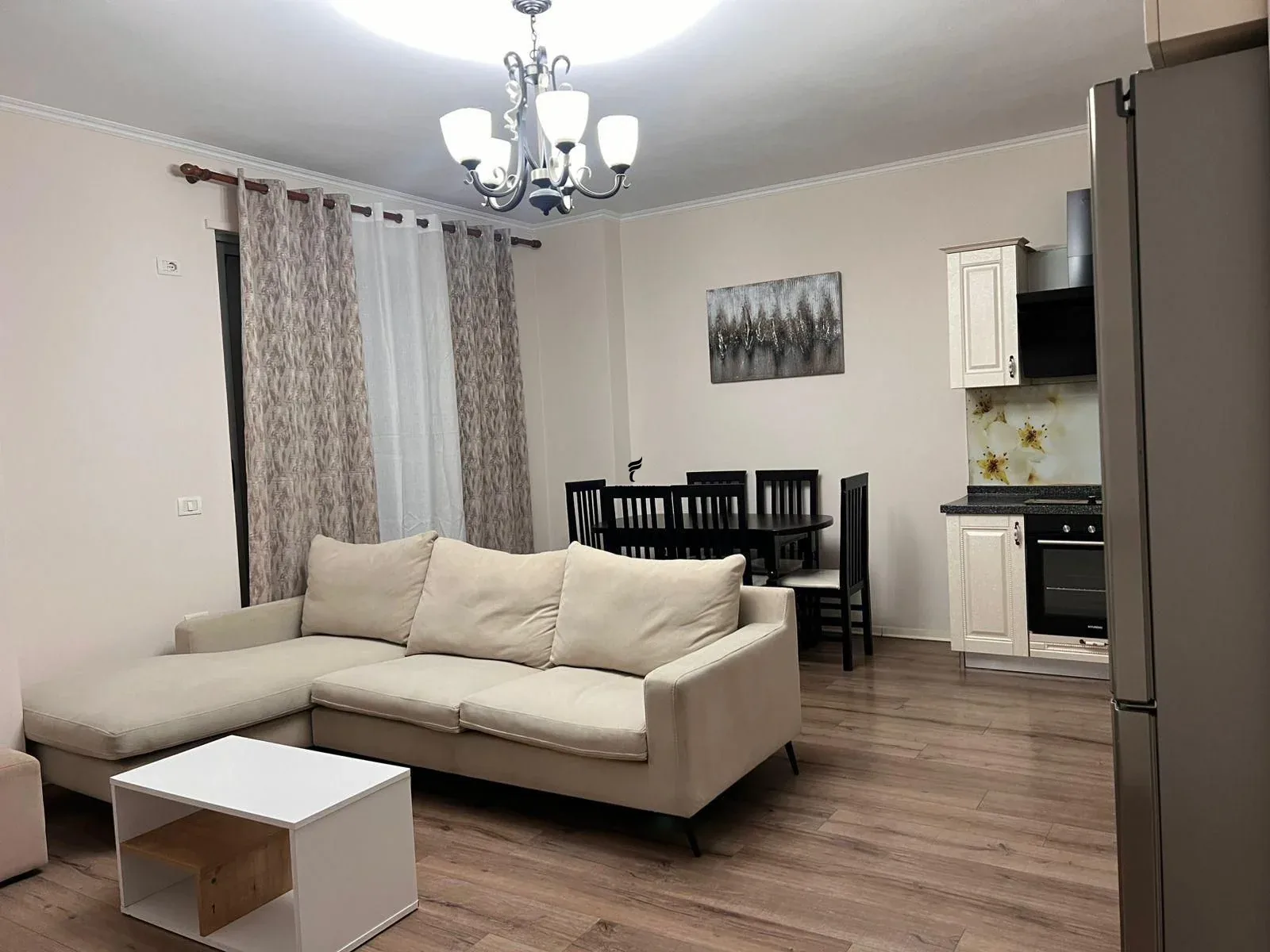 APARTAMENT ME QERA 2+1 FRESK 45.000 LEKE
