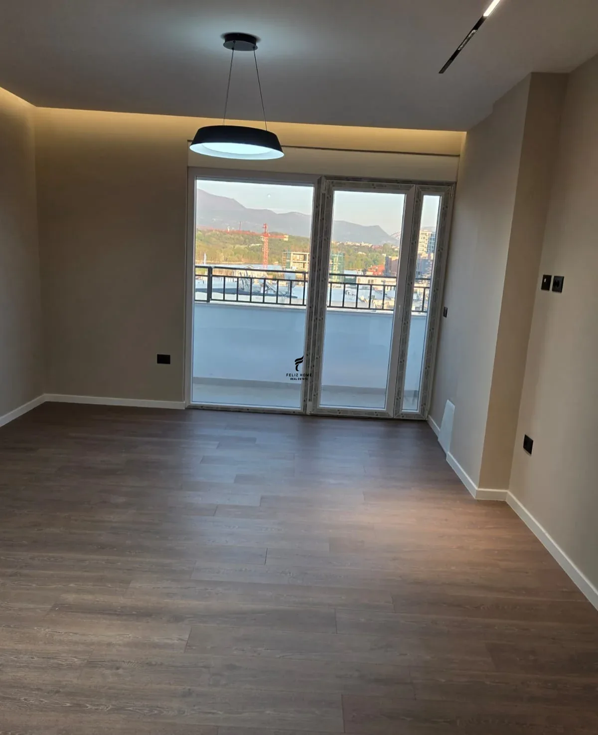 ZYRE ME QERA 104 M2 KOMUNA E PARISIT 70.000 LEKE
