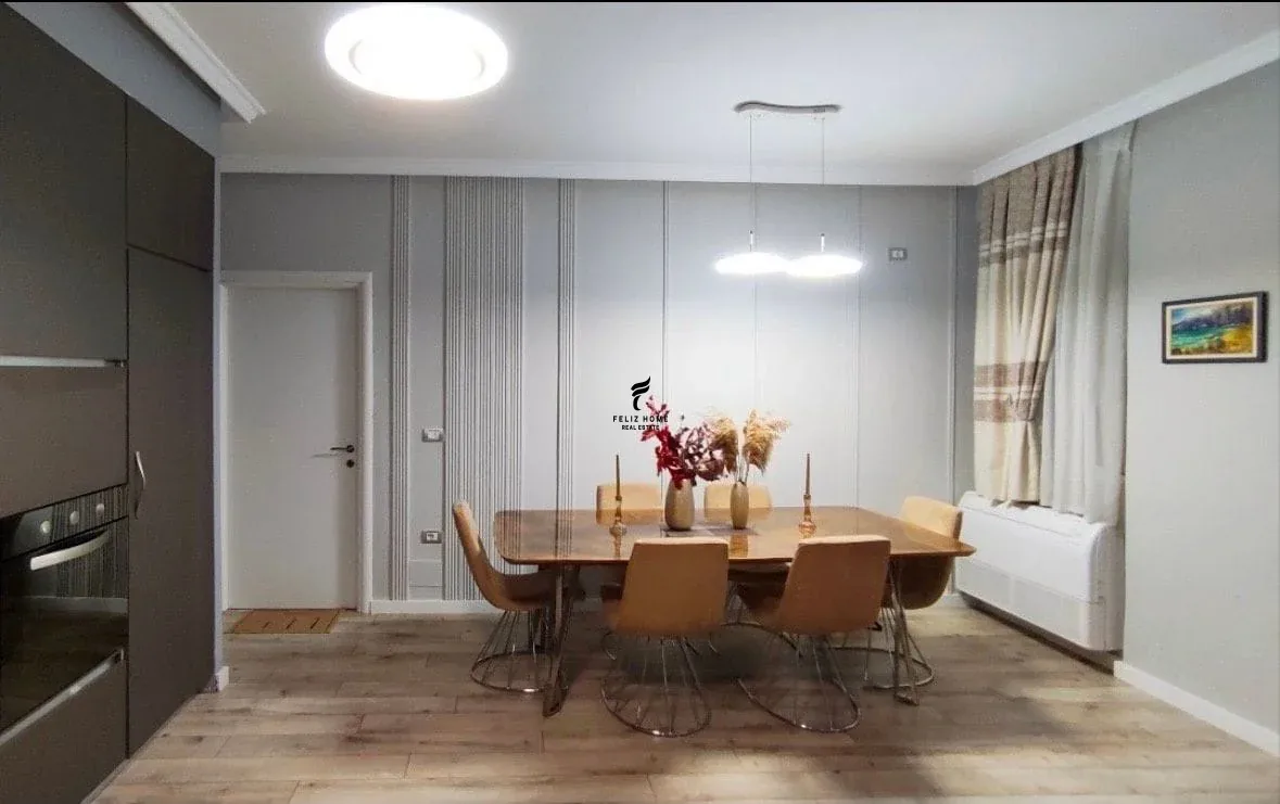 APARTAMENT ME QERA 2+1 KOPSHTI BOTANIK 60.000LEKE 3