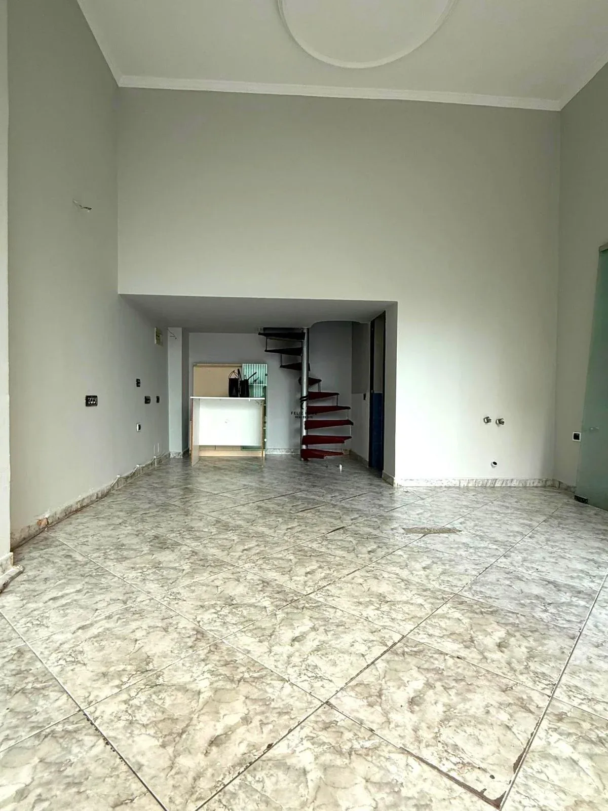 SHITET DYQAN 35 M2 5 MAJI 6.700.000 LEKE