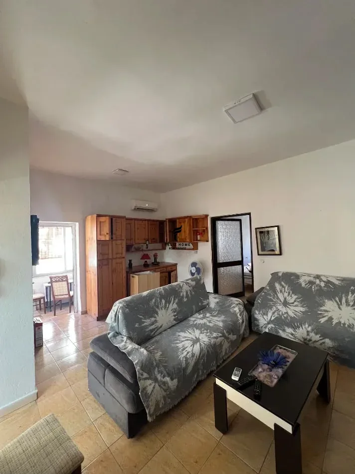APARTAMENT ME QERA 1+1 RRUGA RIZA CEROVA 45.000 LEKE 2