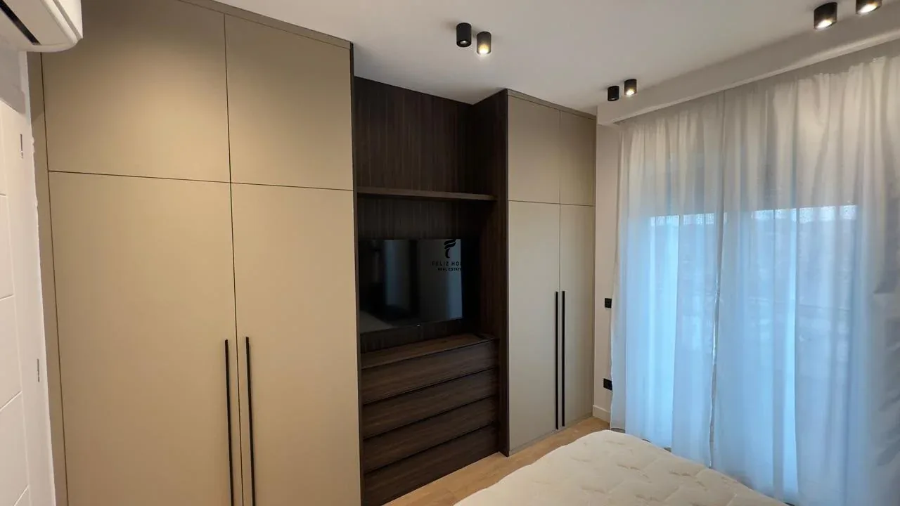 APARTAMENT ME QERA 1+1 PORCELAN 80.000 LEKE 4