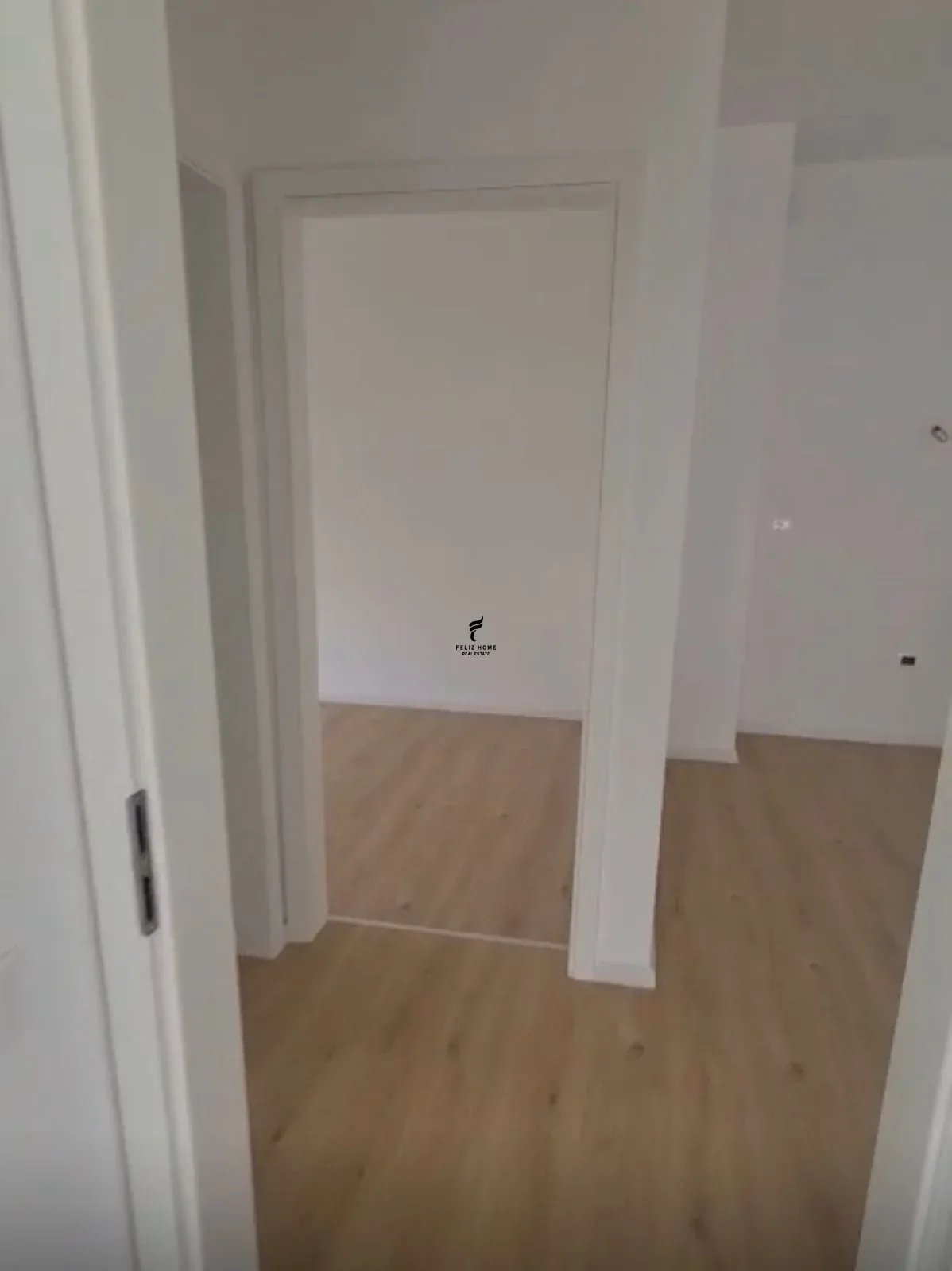 APARTAMENT ME QERA 2+1 ALI DEM 50.000 LEKE 4