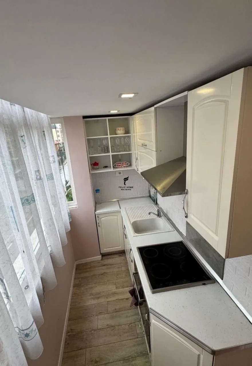 APARTAMENT ME QERA 1+1 21 DHJETORI 60.000 LEKE 3