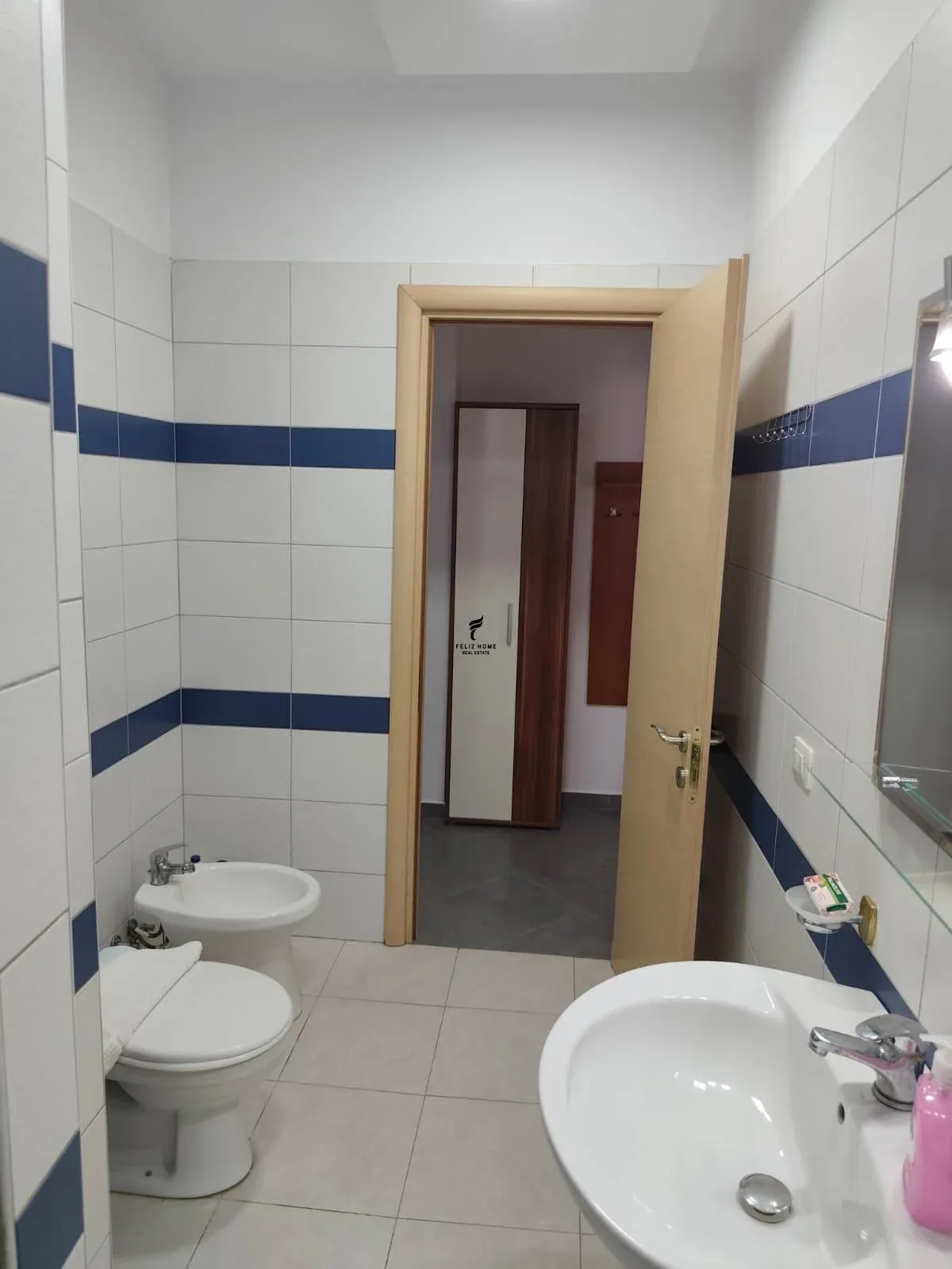 APARTAMENT ME QERA 1+1 21 DHJETORI 60.000 LEKE 4