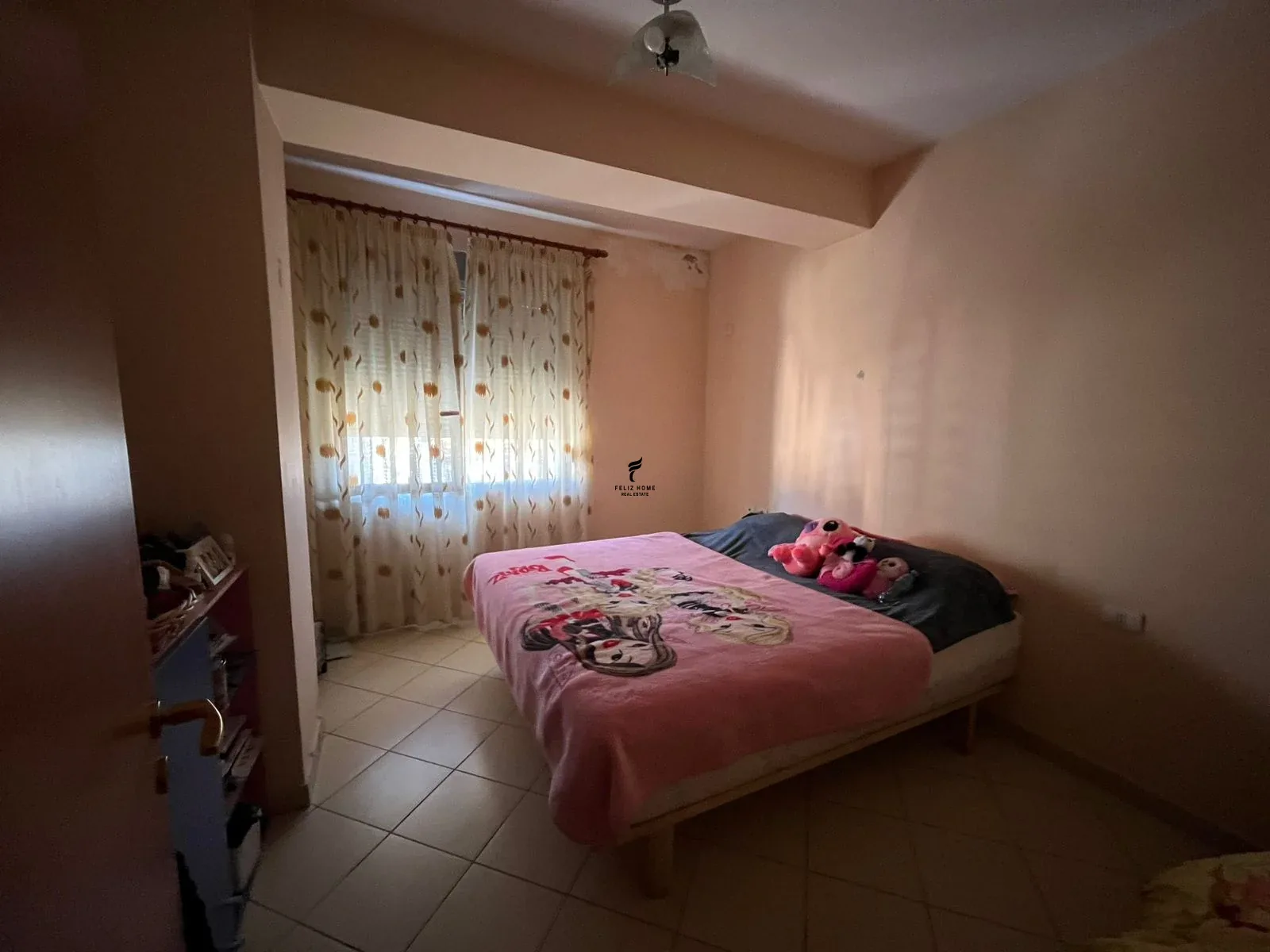 SHITET APARTAMENT 2+1+2 RRUGA E DIBRES 33.000.000 LEKE 4