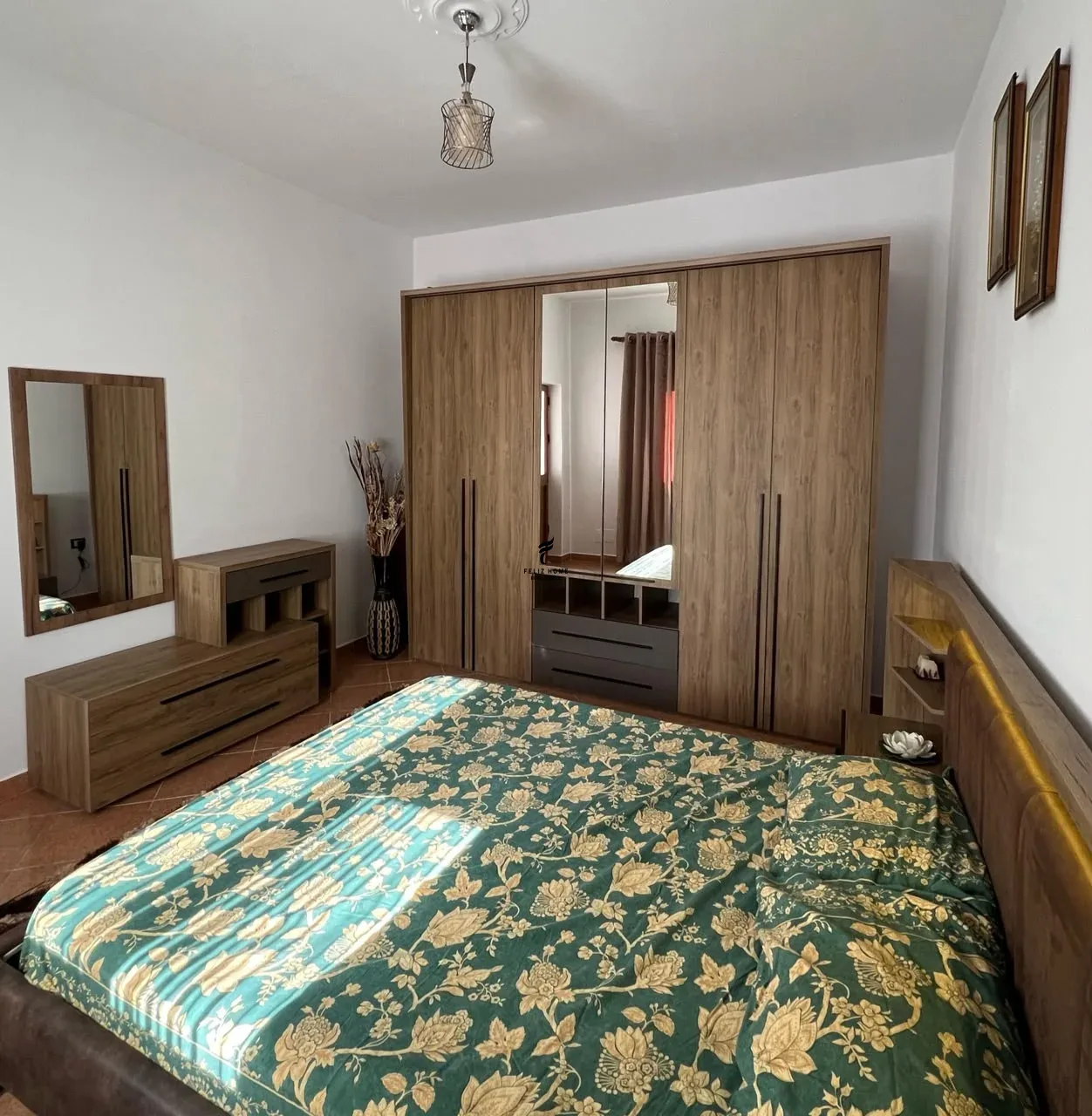 APARTAMENT ME QERA 2+1 BULEVARDI I RI 50.000 LEKE 2