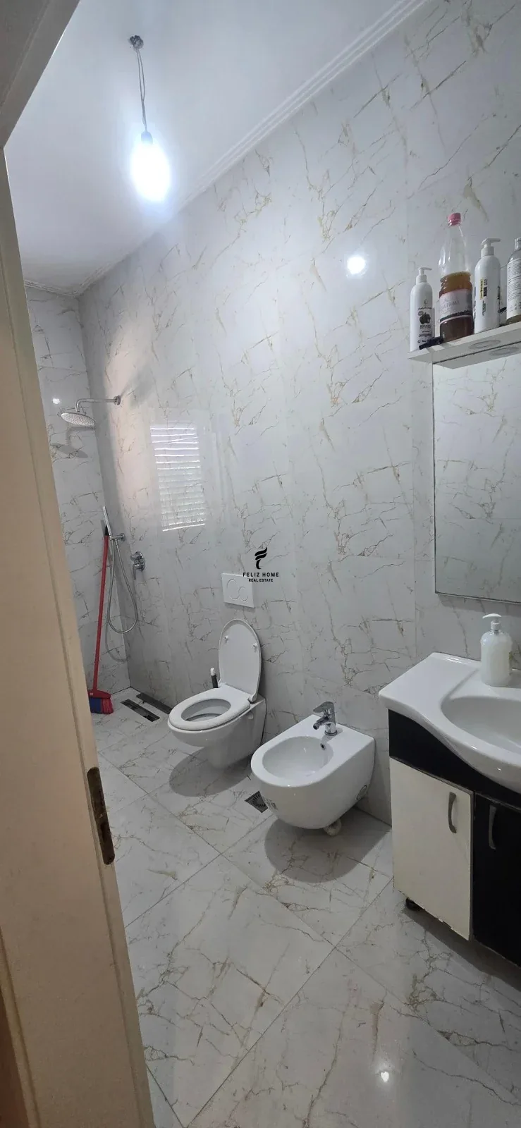 VILE LUKSOZE ME QERA 2 KATESHE TEG 1.500 EURO 3