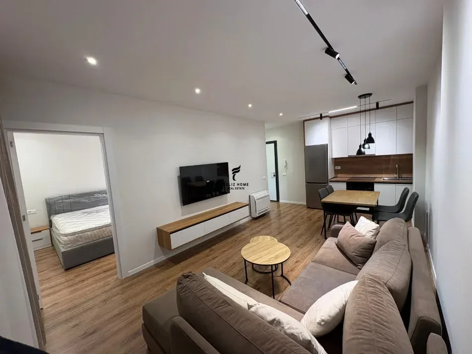 APARTAMENT ME QERA 1+1 RRUGA DRITAN HOXHA 57.000 LEKE 2