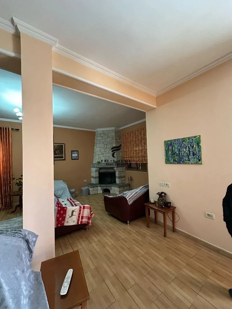 SHITET VILE PRIVATE 3 KATE PORCELAN 360.000 EURO 2