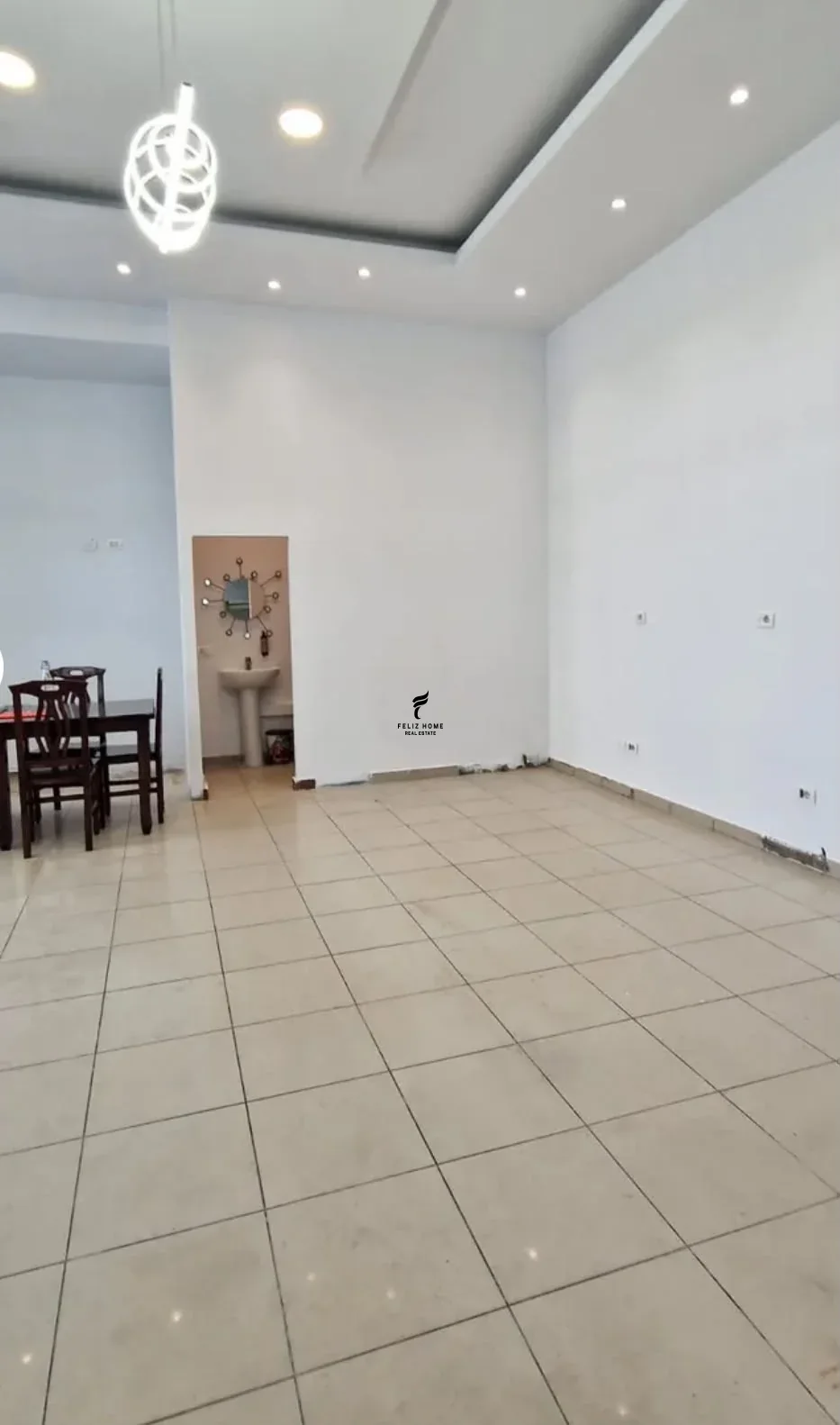 ZYRE ME QERA 102 M2 ZOGU I ZI 95.000 LEKE 4