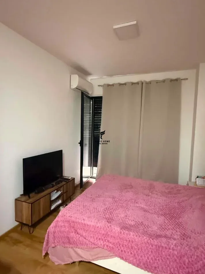 APARTAMENT ME QERA 1+1 STACIONI TRENIT 60.000 LEKE 2