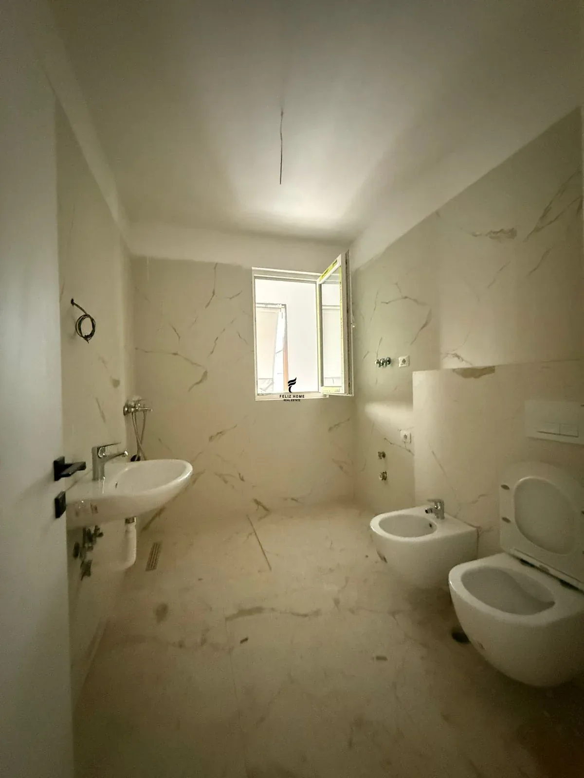 SHITET APARTAMENT 1+1 5 MAJI 120.000 EURO 4