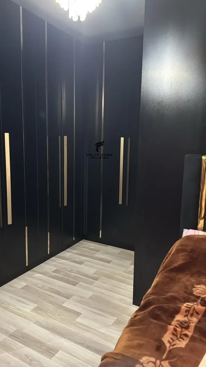 AMBIENT BIZNESI 60 M2 21 DHJETORI 300.000 EURO 3