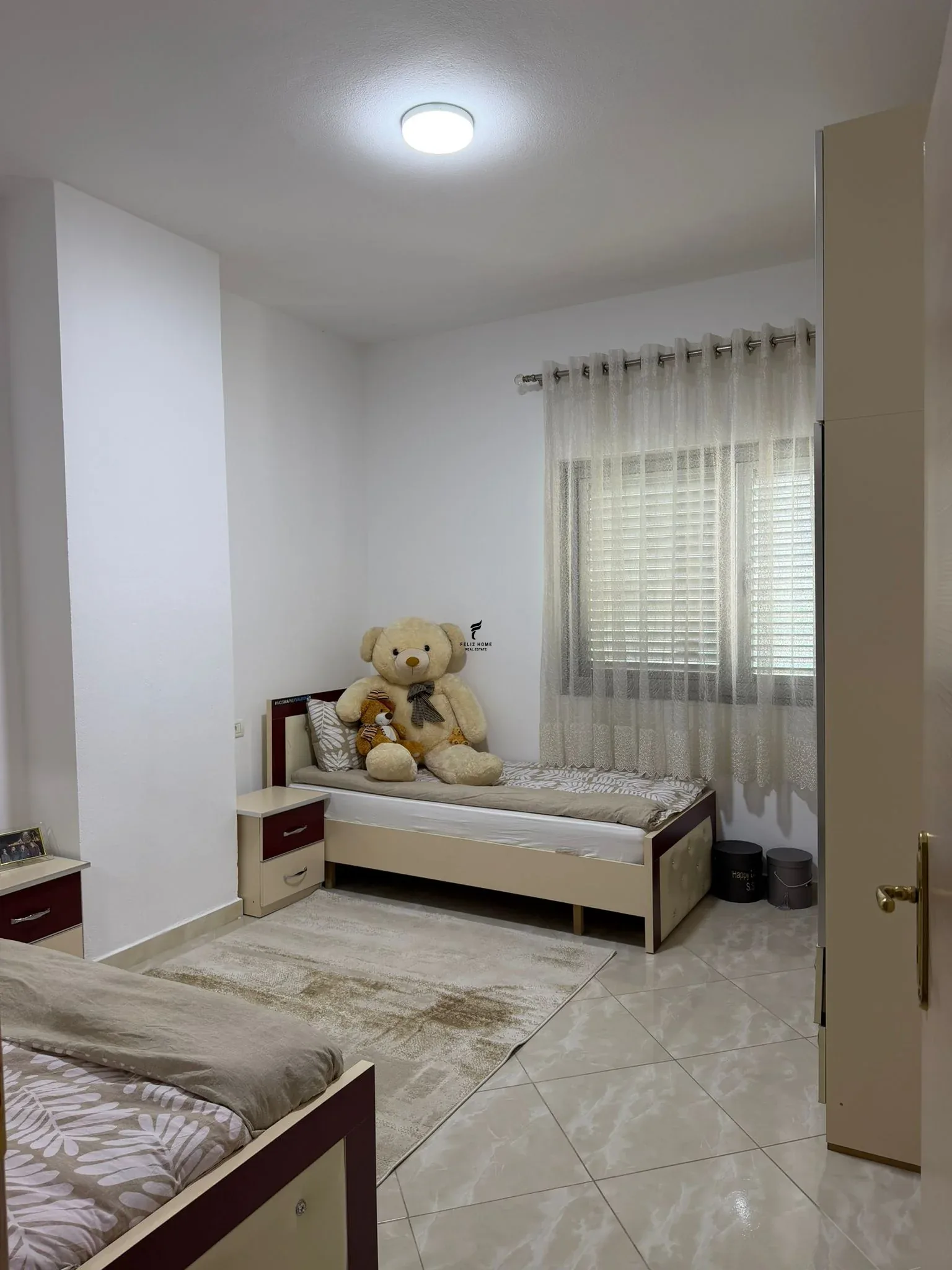 APARTAMENT ME QERA 2+1 PASKUQAN 50.000 LEKE 4