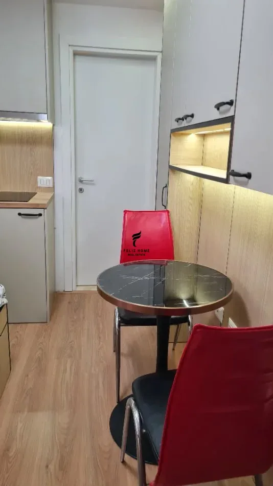 SHITET GARSIONERE 16 M2 SELITE 3.700.000 LEKE
