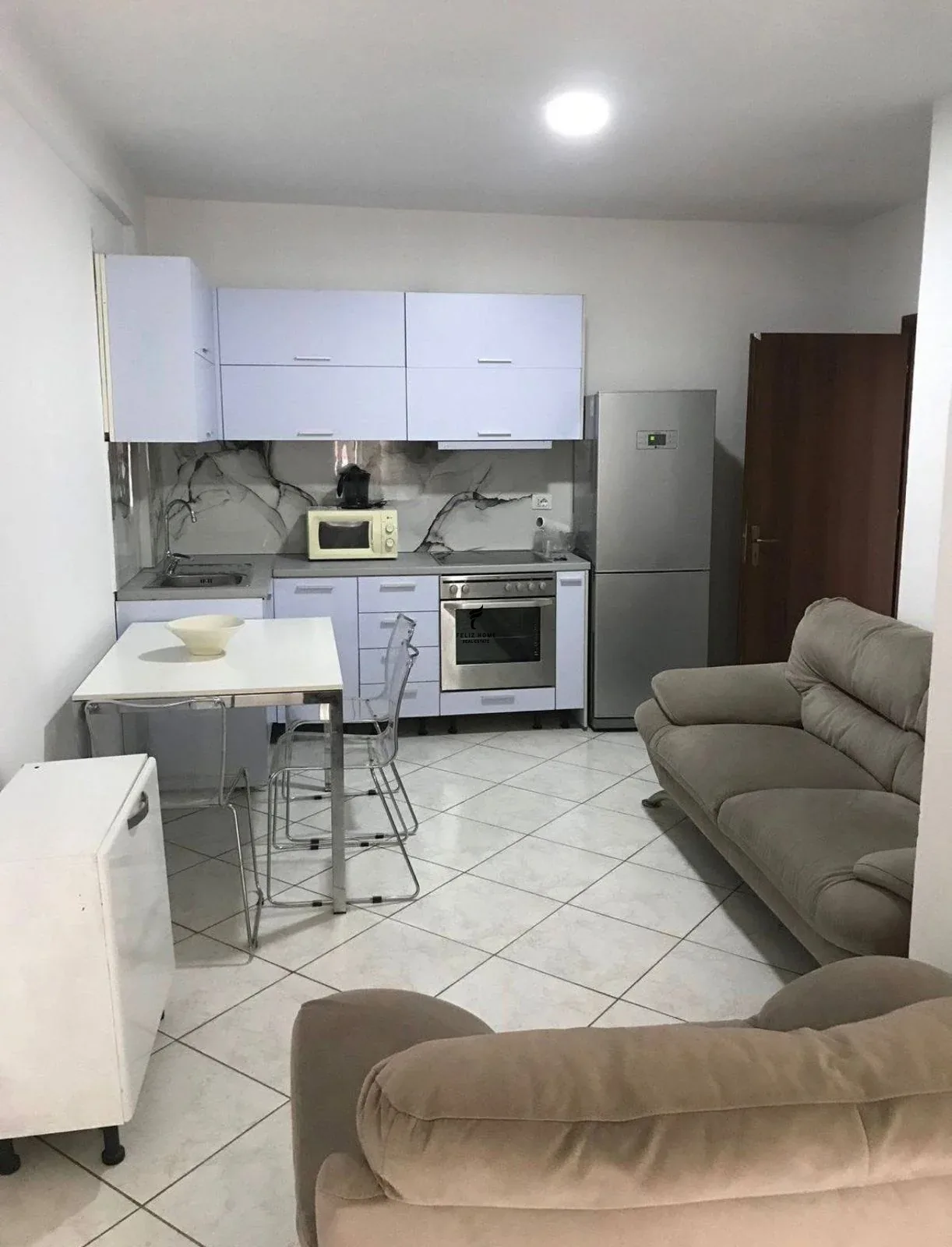 SHITET APARTAMENT 1+1 YZBERISHT 10.300.000 LEKE