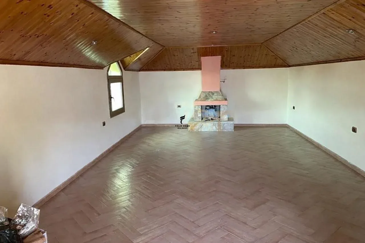 SHITET APARTAMENT DUPLEX MYSLYM SHYRI 275.000 EURO 4