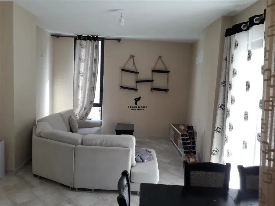 SHITET APARTAMENT 2+1+2 YZBERISHT 175.000EURO