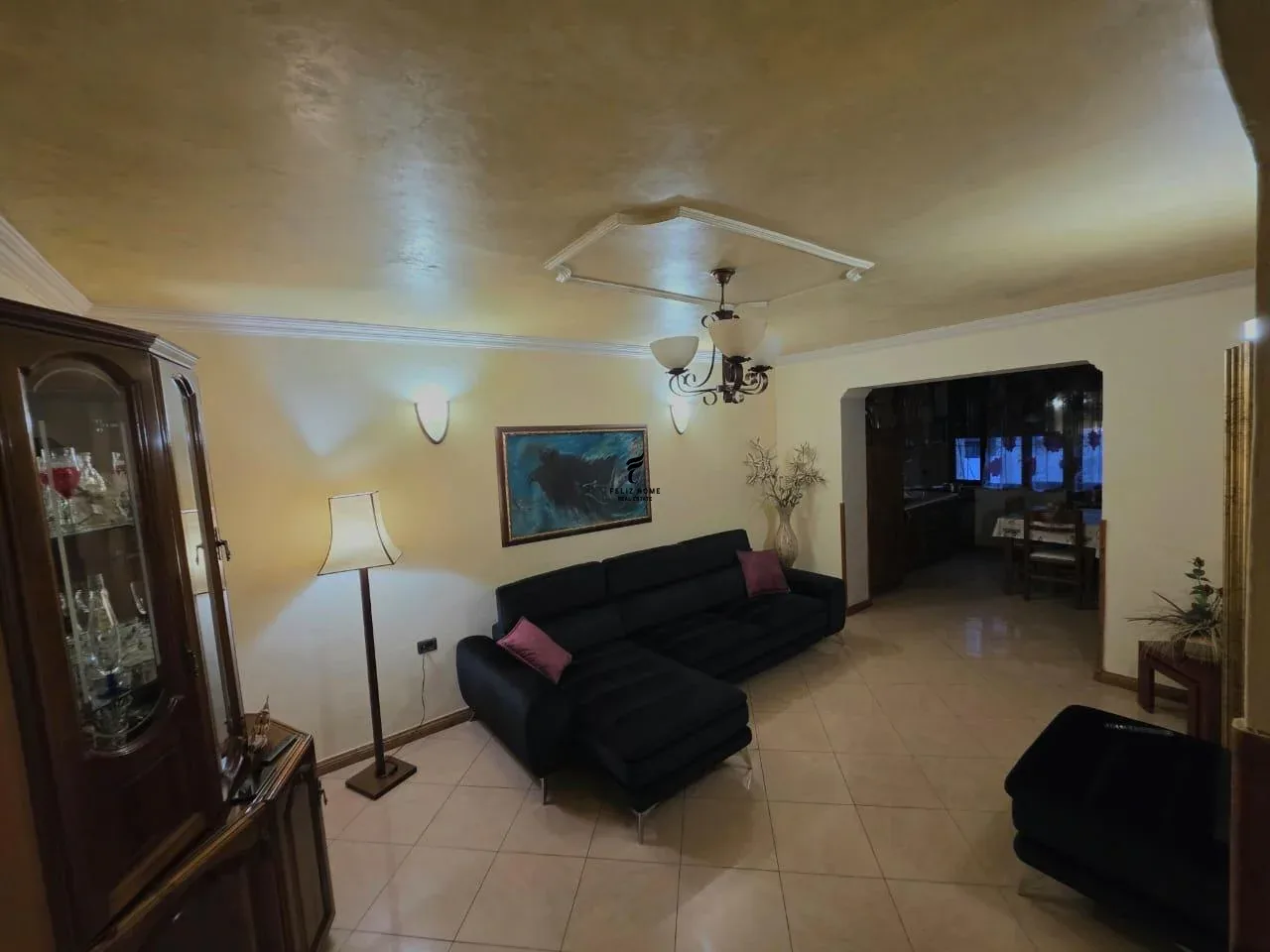 SHITET APARTAMENT 3+1+2 21 DHJETORI 225.000 EURO