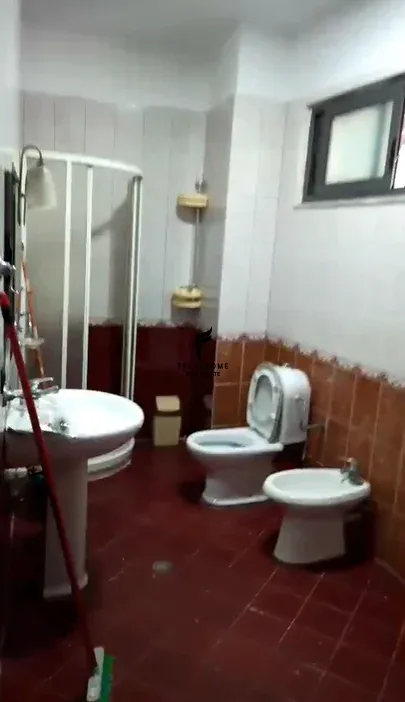APARTAMENT ME QERA 1+1 MINE PEZA 50.000 LEKE 4