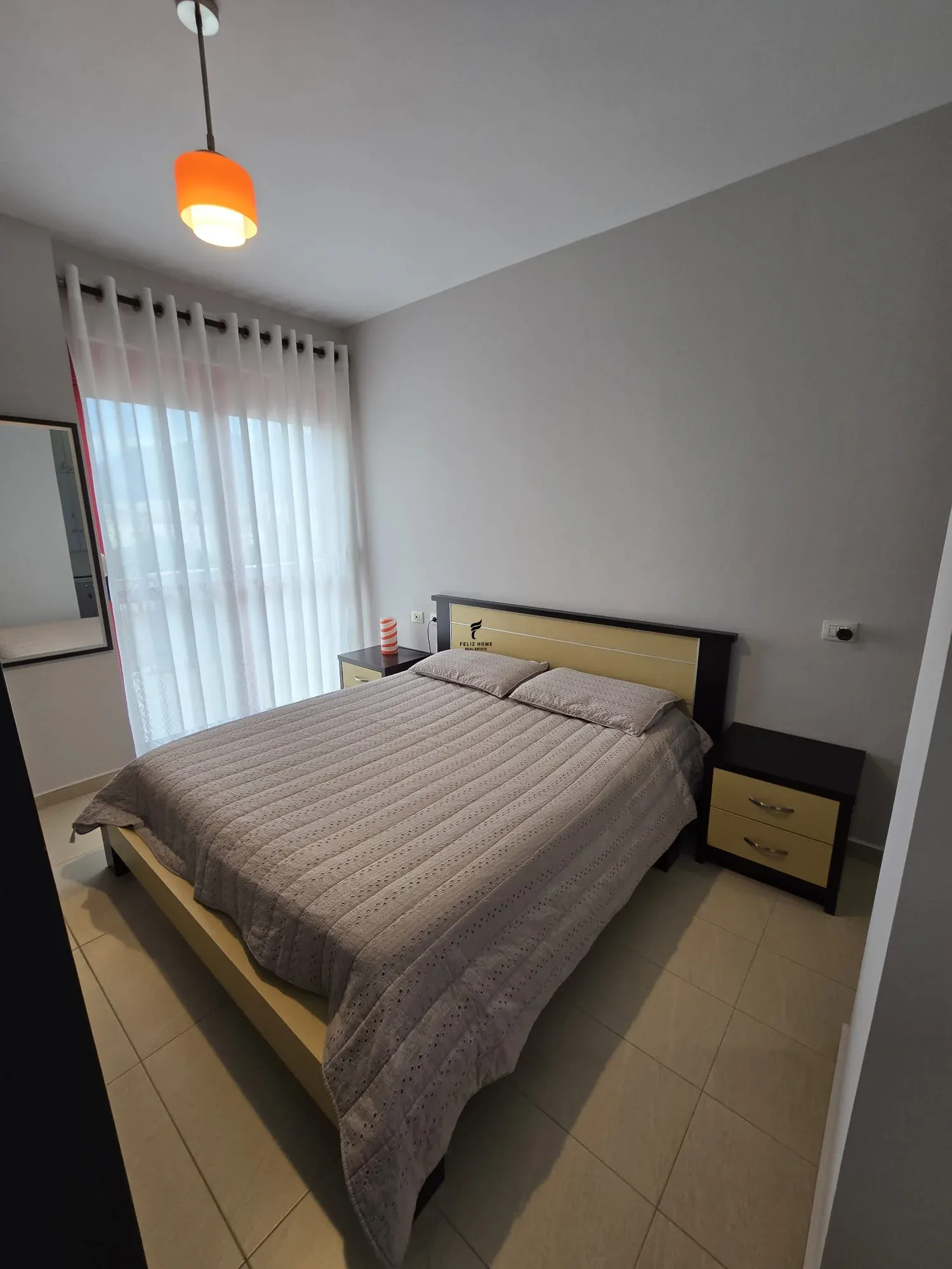 SHITET APARTAMENT 2+1 ZOGU ZI 22.200.000 LEKE 4