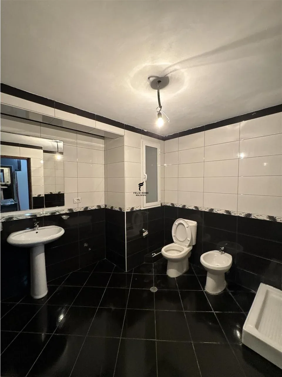 APARTAMENT ME QERA 2+1 KODRA E PRIFTIT 50.000 LEKE 4