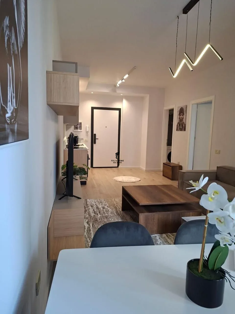 8 APARTAMENTE ME QERA MINE PEZA 650.000 LEKE