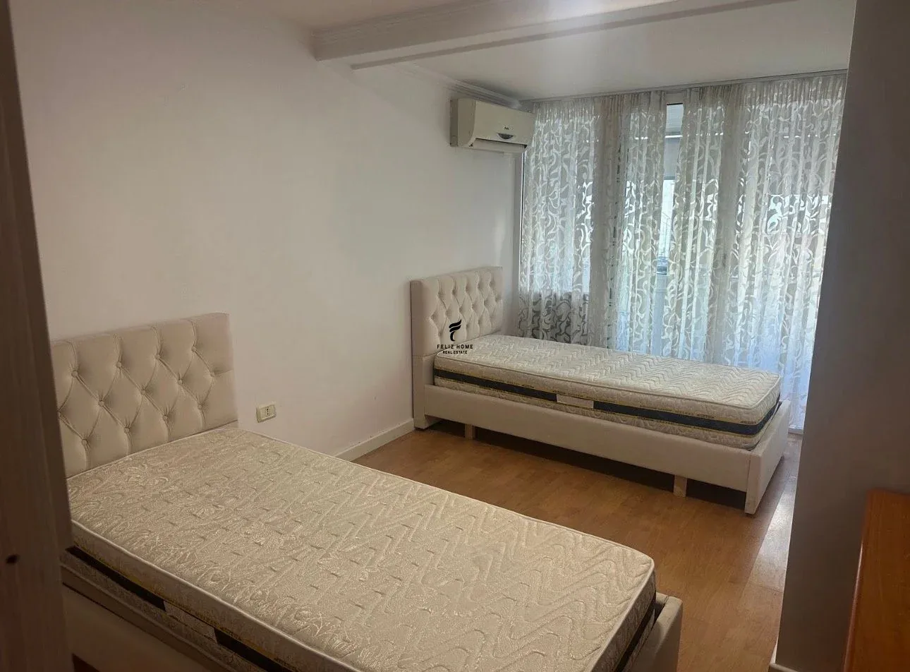 APARTAMENT ME QERA 2+1 BLLOK 80.000 LEKE 2