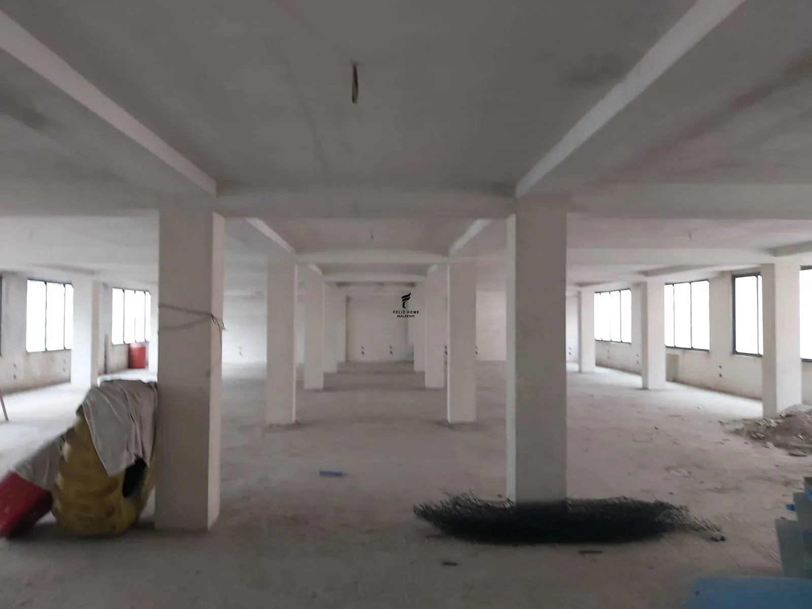 AMBIENT BIZNESI ME QERA 450 M2 SELITE 150.000 LEKE 2