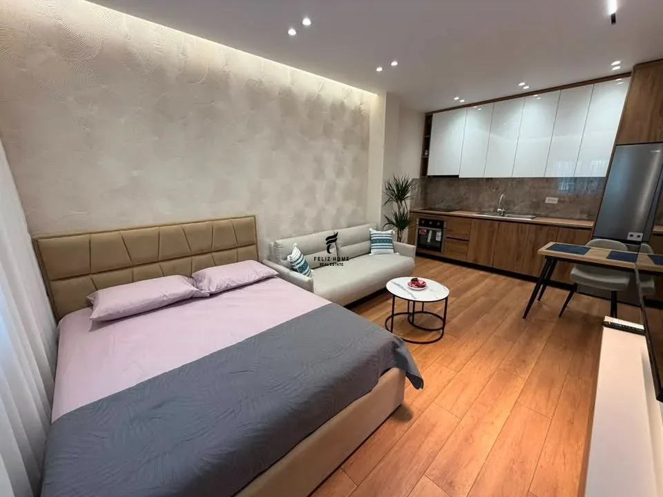 SHITET GARSONIERE 34 M2 PAZARI RI 120.000 EURO 2