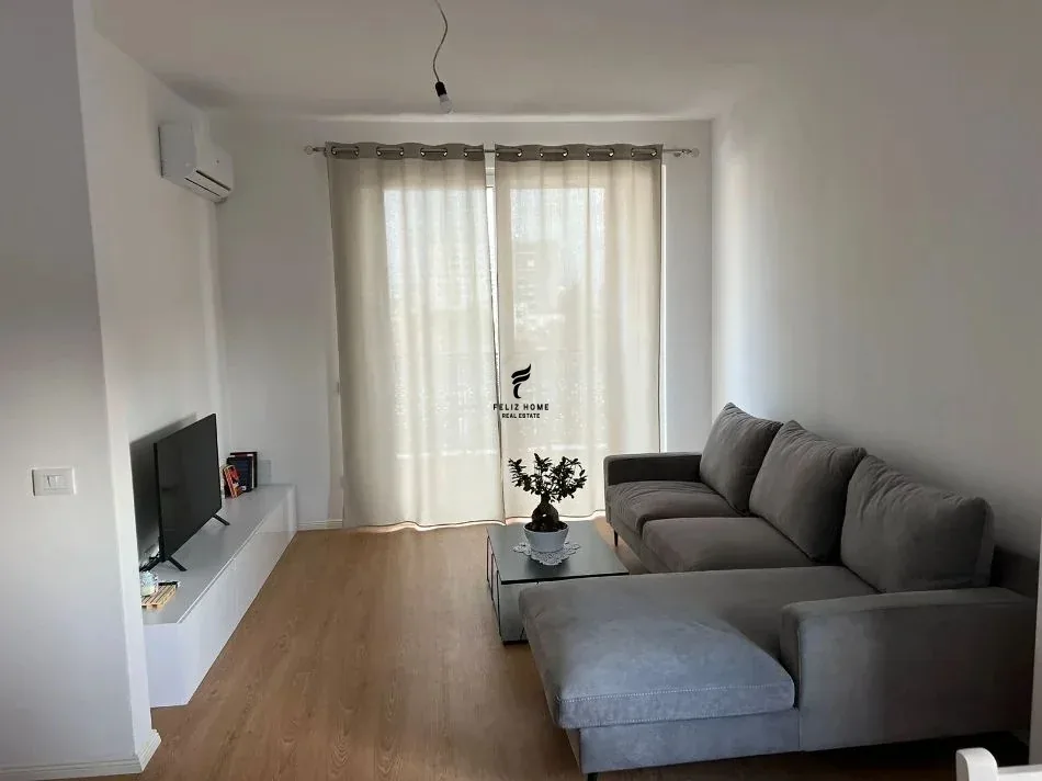 APARTAMENT ME QERA 2+1 RRUGA E DIBRES 55.000 LEKE