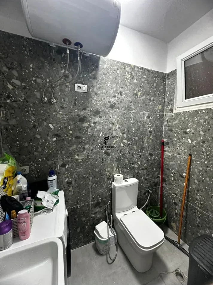 APARTAMENT ME QERA 1+1 ALI DEMI 50.000 LEKE 4