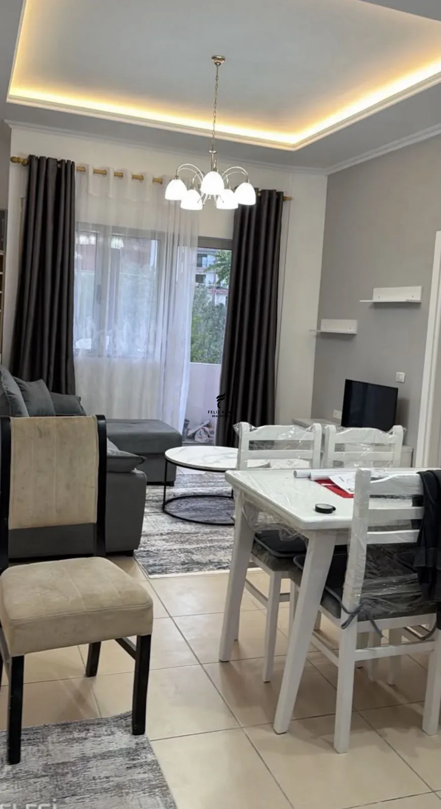 APARTAMENT ME QERA 1+1 KOPSHTI BOTANIK 50.000 LEKE