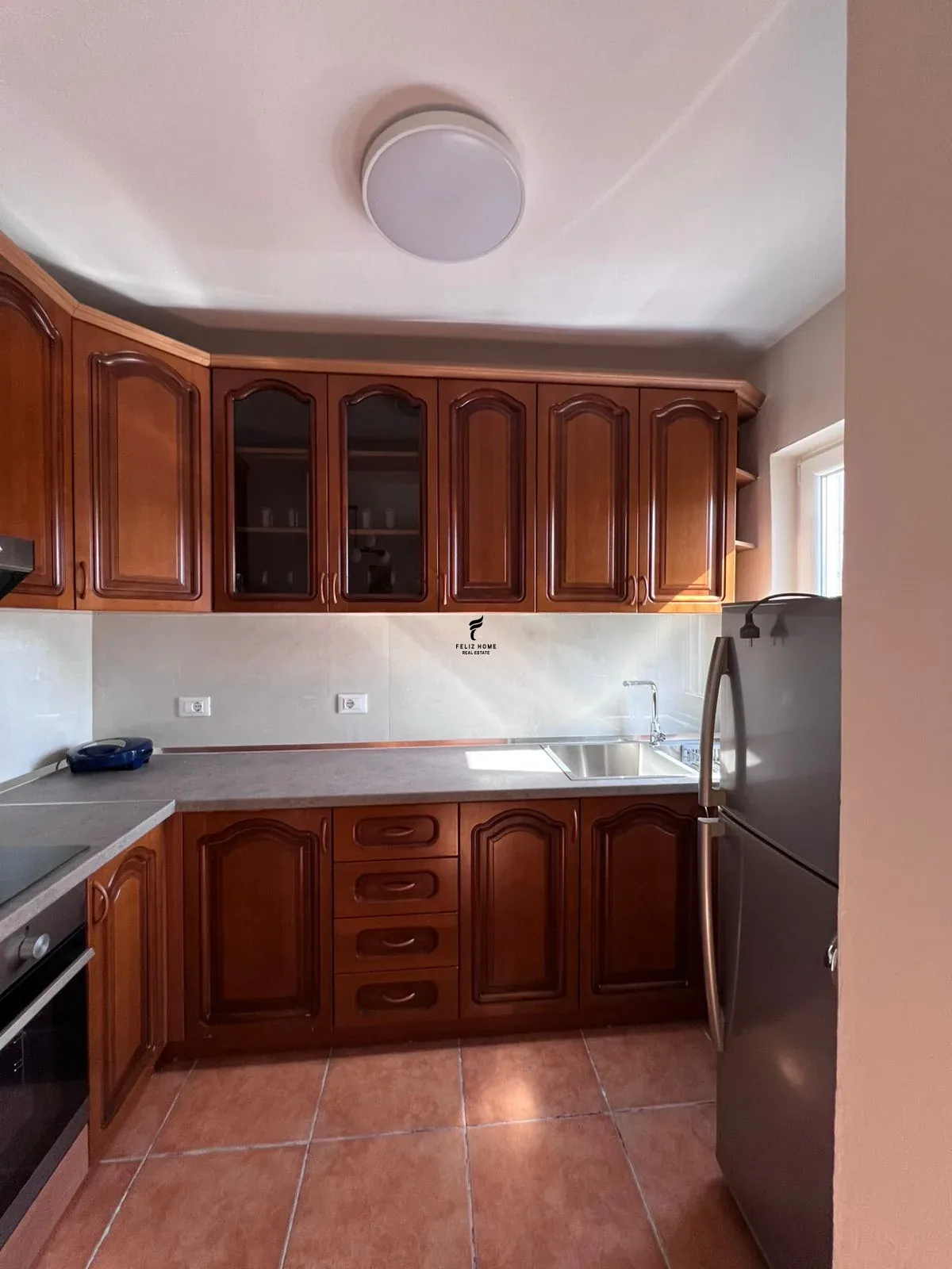 APARTAMENT ME QERA 2+1 RRUGA E ELBASANIT 65.000 LEKE 4