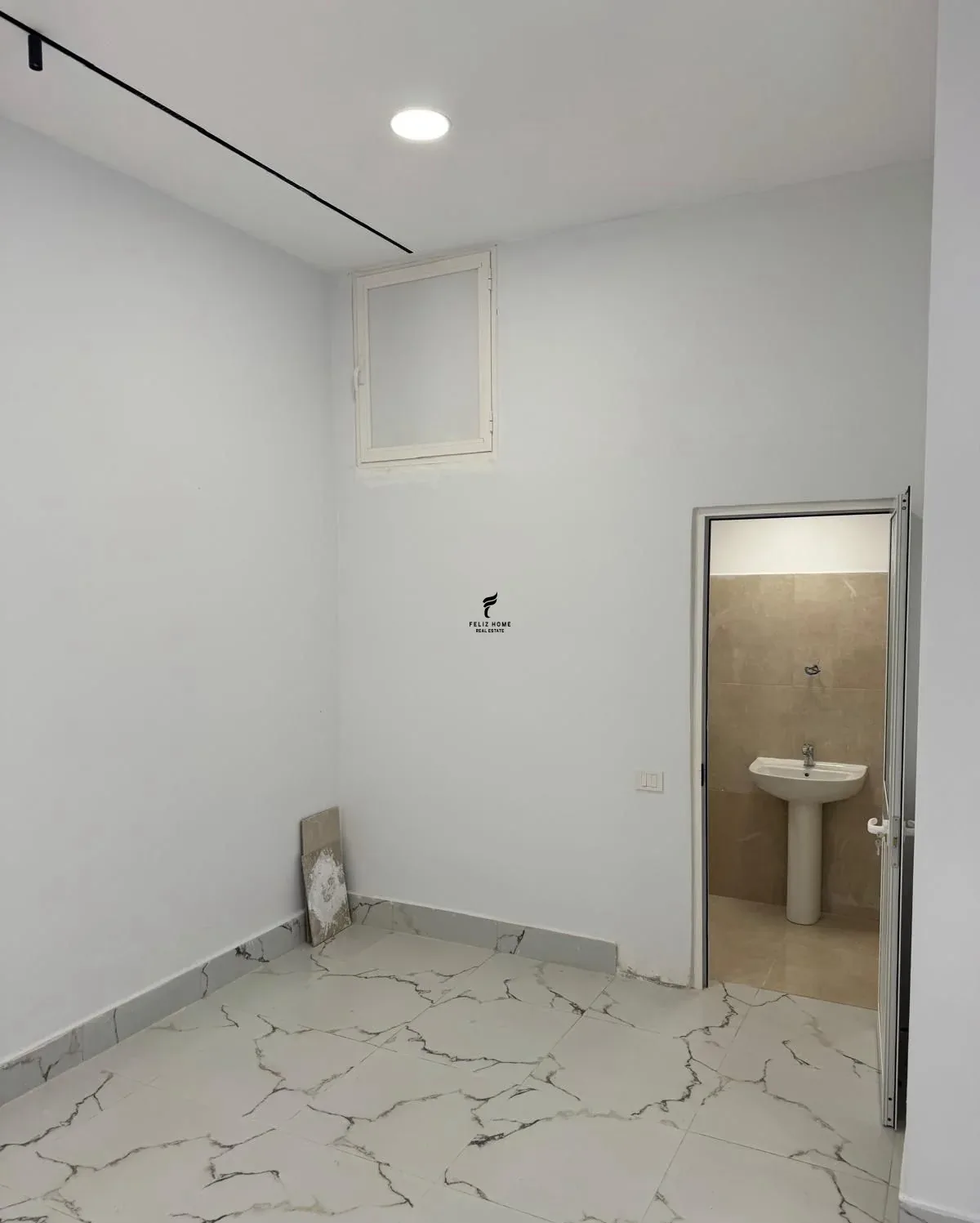 SHITET DYQAN 38 M2 MINE PEZA 175.000 EURO 3