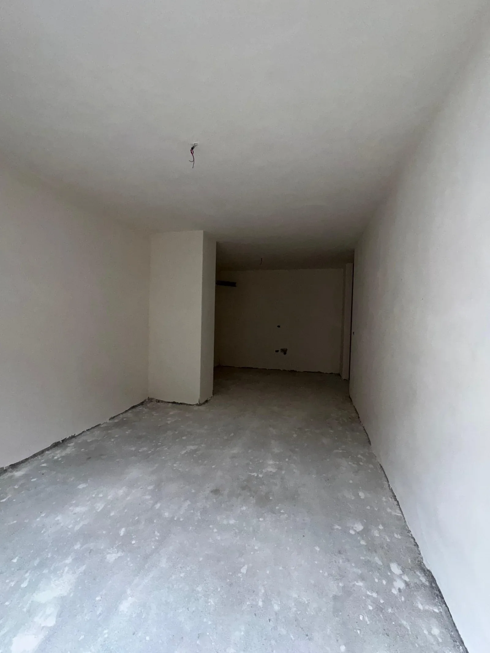 SHITET APARTAMENT 1+1 ISH FUSHA E AVIACIONIT 130.000 EURO 2