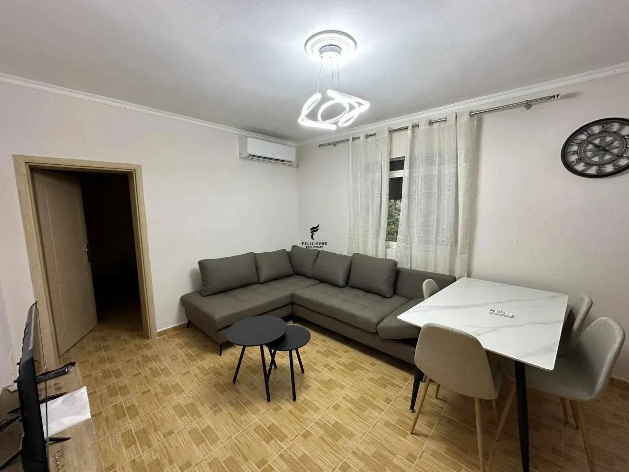 APARTAMENT ME QERA 2+1 RRUGA BARDHYL 55.000 LEKE 2