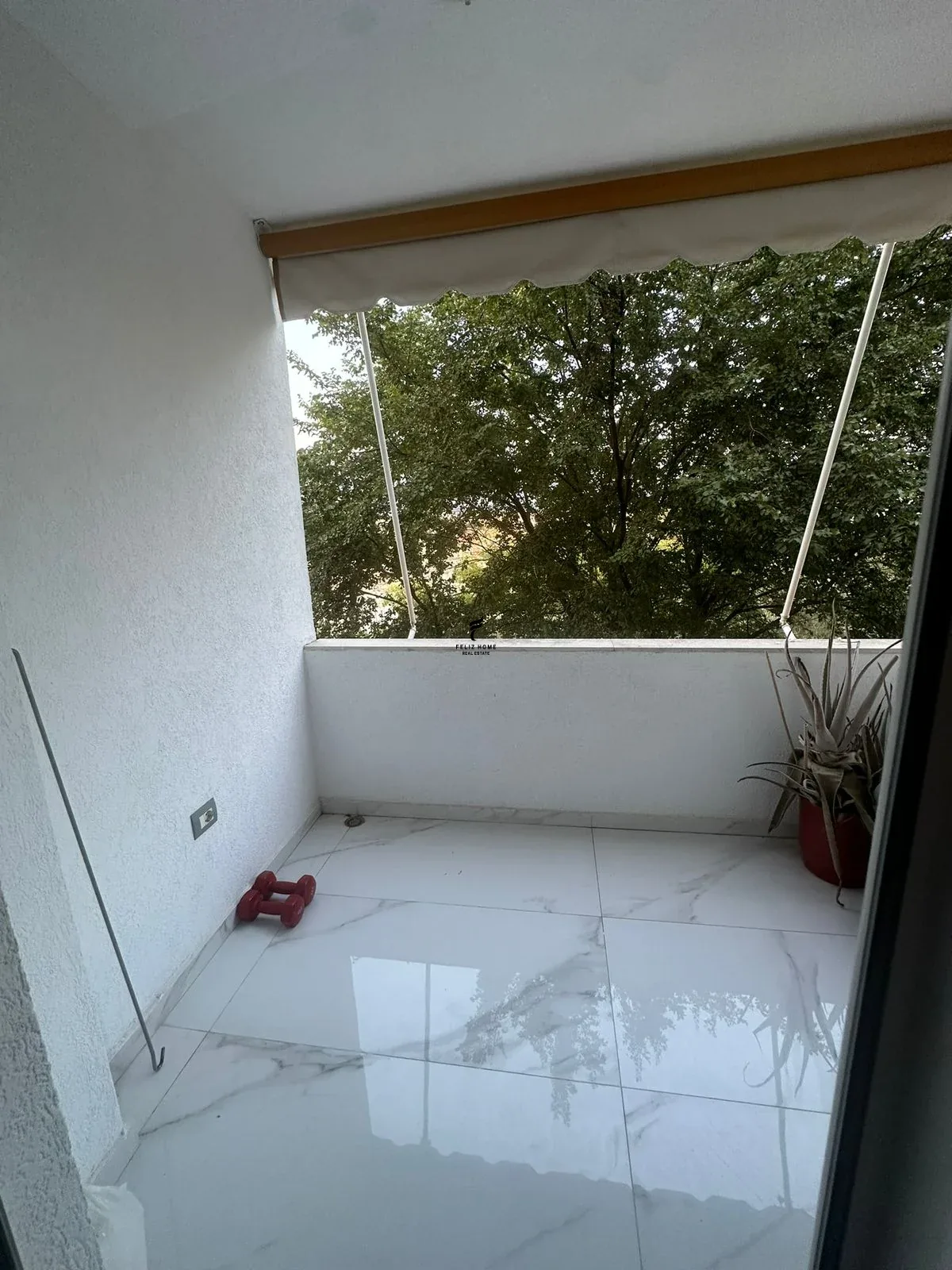 APARTAMENT ME QERA 2+1+2 LIQENI THATE 85.000 LEKE 4