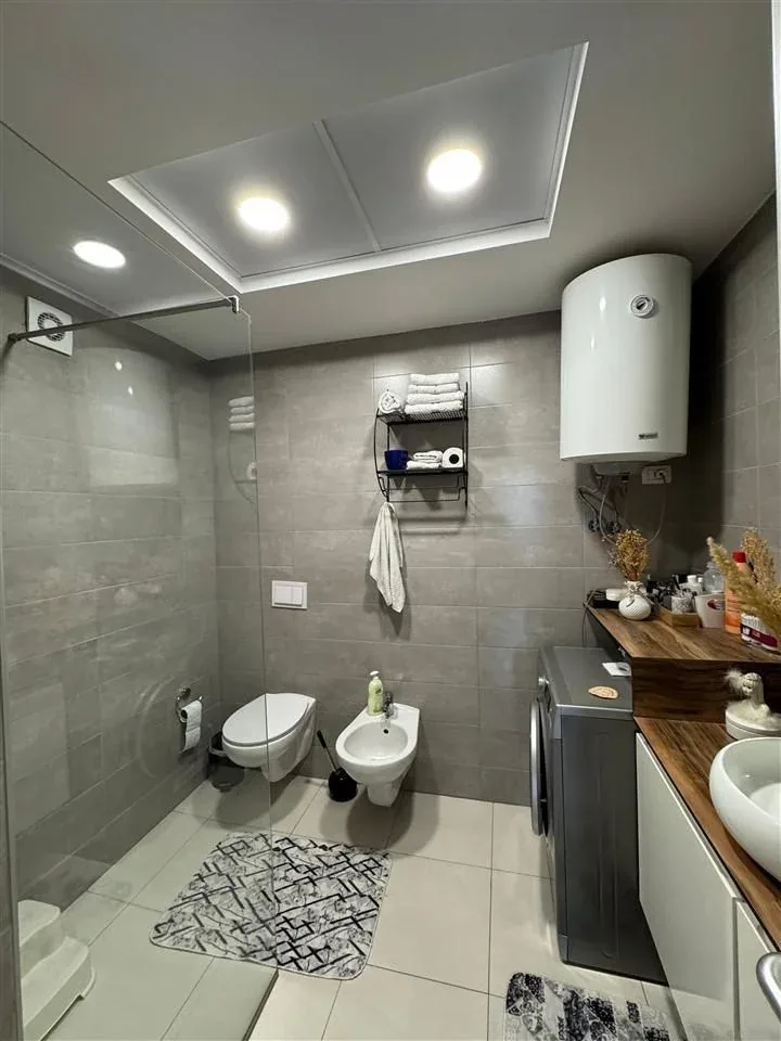 SHITET APARTAMENT 2+1 DON BOSKO 265.000 EURO 2