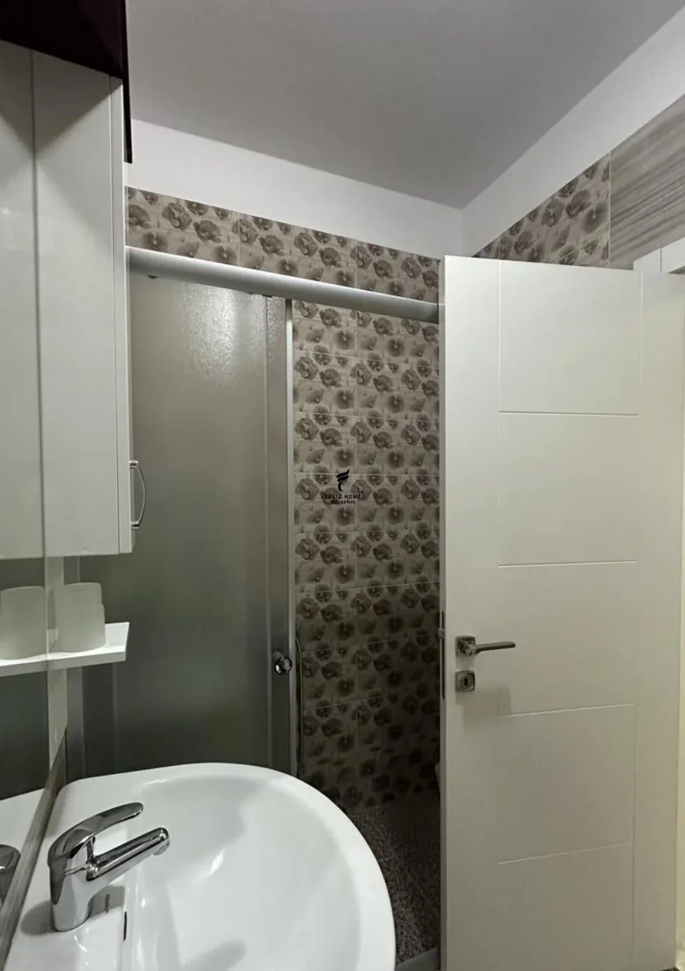 APARTAMENT ME QERA 1+1 QENDER 70.000 LEKE 3