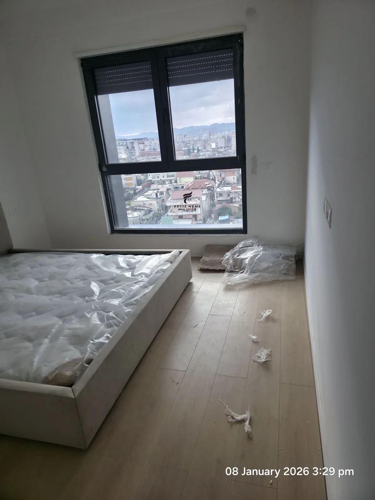 APARTAMENT ME QERA 2+1 BULEVARDI RI 70.000 LEKE 2