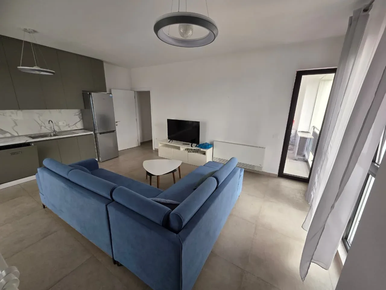 APARTAMENT ME QERA 2+1 RRUGA E DIBRES 60.000 LEKE 2