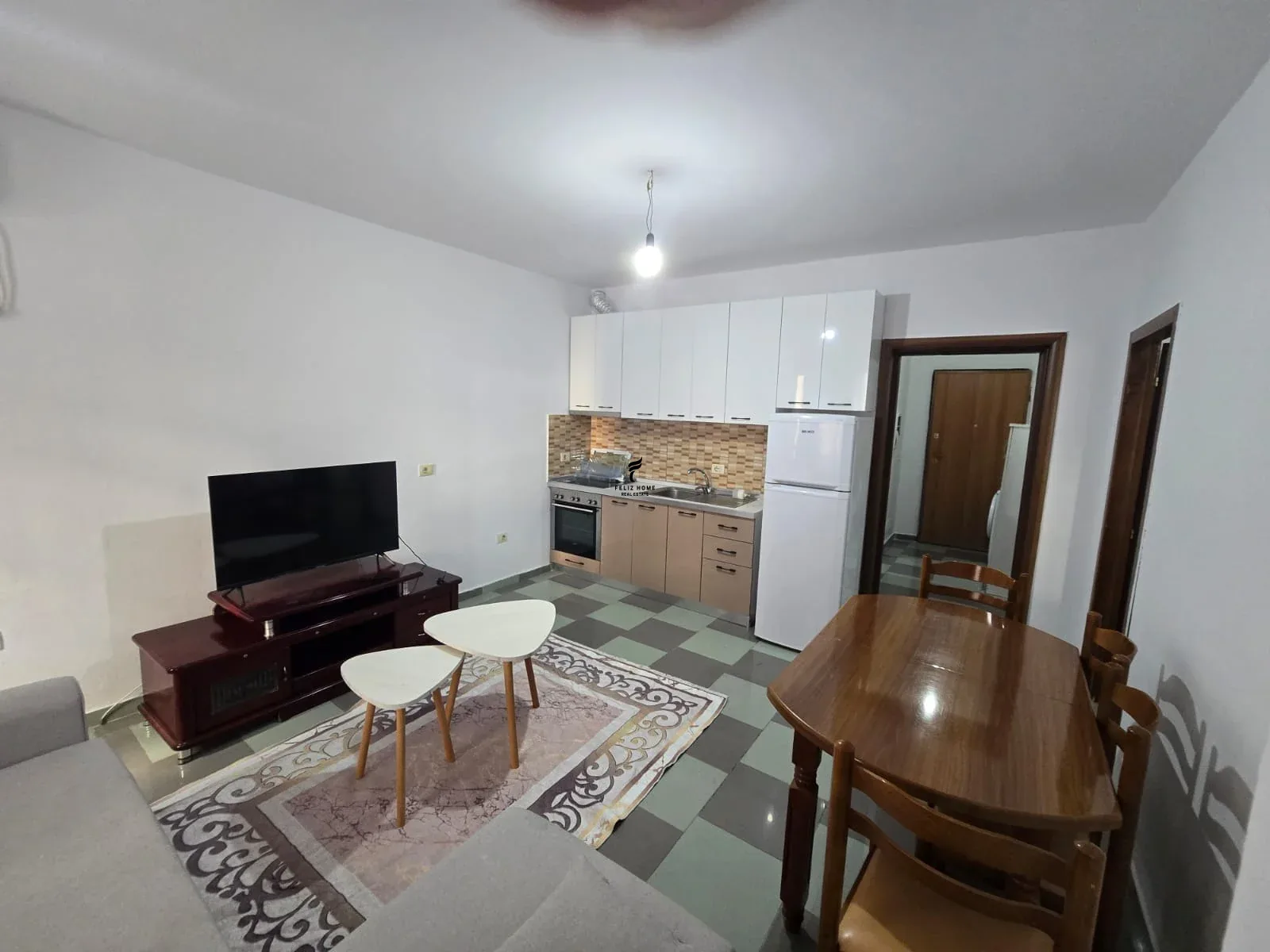 APARTAMENT ME QERA 1+1 RRUGA E ELBASANIT 50.000 LEKE 2