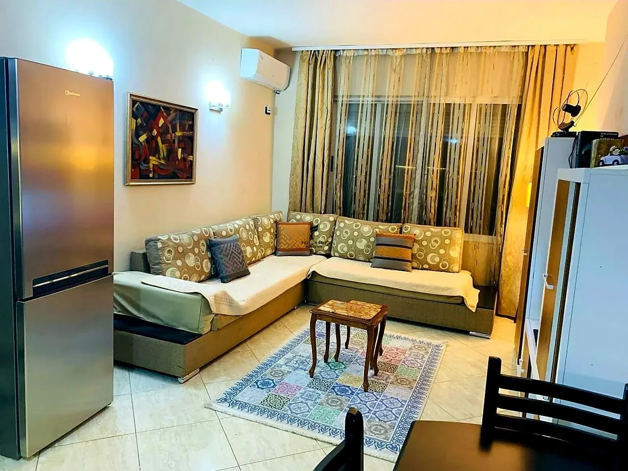 APARTAMENT ME QERA 1+1 RRUGA E KAVAJES 60.000 LEKE 2