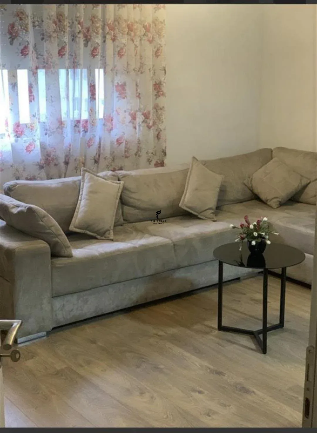 SHITET APARTAMENT 1+1 OXHAKU 9.300.000 LEKE 2
