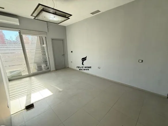 ZYRE ME QERA 916 M2 RRUGA E KAVAJES 18.000 EURO 4