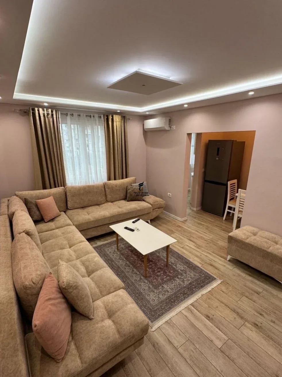 APARTAMENT ME QERA 1+1 21 DHJETORI 60.000 LEKE