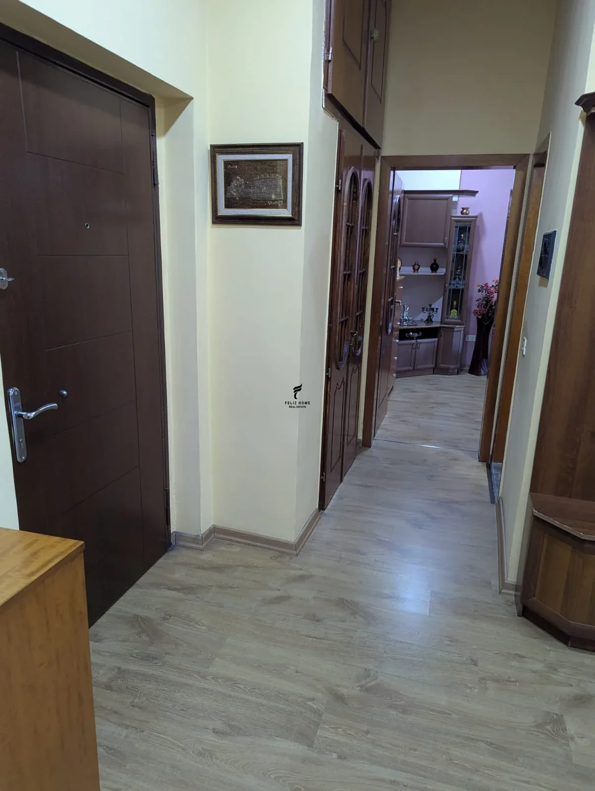 APARTAMENT ME QERA 3+1 RRUGA E DIBRES 150.000 LEKE 4