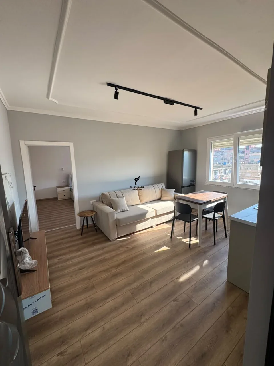APARTAMENT ME QERA 1+1 VASIL SHANTO 55.000 LEKE